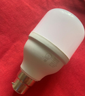 Économie d'énergie menée d'intérieur de ménage d'intense luminosité d'ampoules de PVC 10w