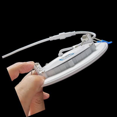 Ac85-265v a enfoncé la couleur réglable résidentielle 12w de l'utilisation 5cct de Downlight
