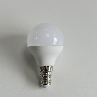 Ampoule de LED avec l'ampoule différente de la conception A, ampoule de C, ampoule de T, ampoule d'UFO pour l'usage à la maison