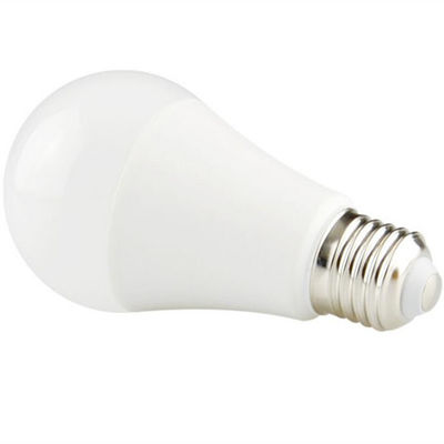 Ampoule d'intérieur des lumens élevés LED A avec la base E14/E27/B22 de 5w à 24W