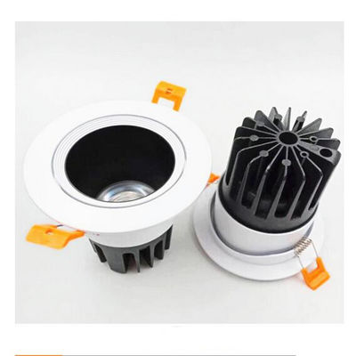 La LED a enfoncé l'ÉPI en bas de l'angle de faisceau léger de plafonnier de LED 15/30/45 degré