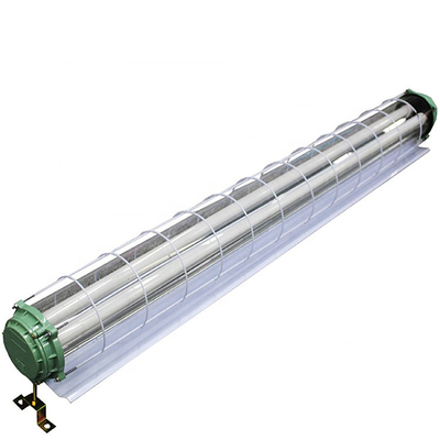 Montage anti-déflagrant matériel de tube du fer 2xT8 LED avec l'ombre pour le mien