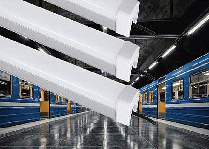 Tri lumière AC100-347V de preuve de 120 watts LED pour le corps en aluminium d'hôpital d'aéroport